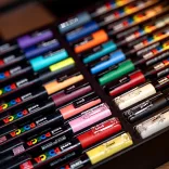 Brush Marker - Uni Posca Paint Markers with Brush Tip, 1-4mm - White