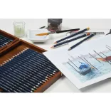 Akvarellceruza készlet – Derwent Watercolour – Kéttálcás, elegáns fadobozban
