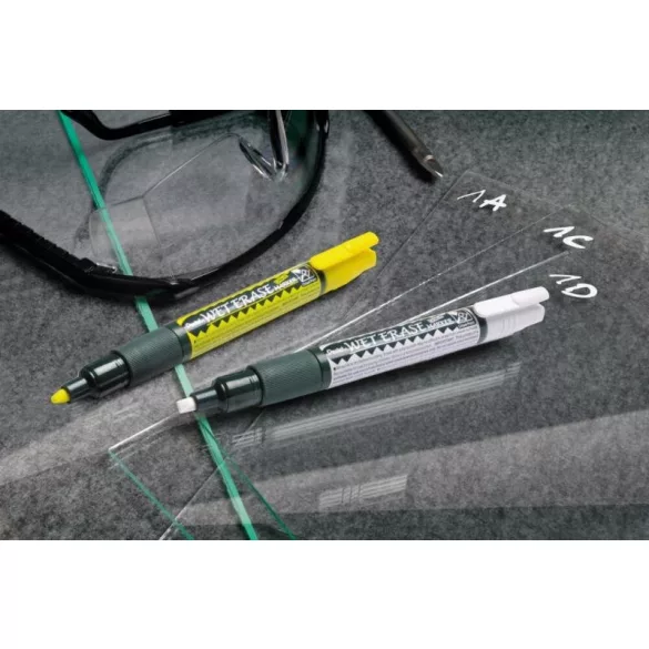 Pentel törölhető folyékony kréta 4 db-os - piros, kék, sárga, fehér