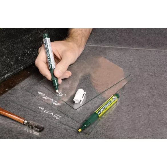 Pentel törölhető folyékony kréta 4 db-os - piros, kék, sárga, fehér