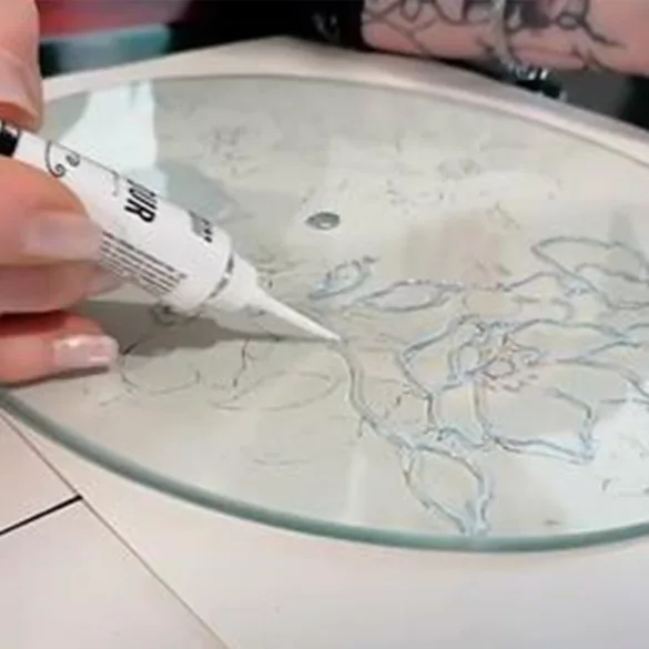 Clock structure - silent